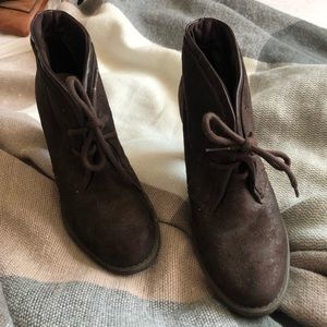 Kelly & Katie Bootie